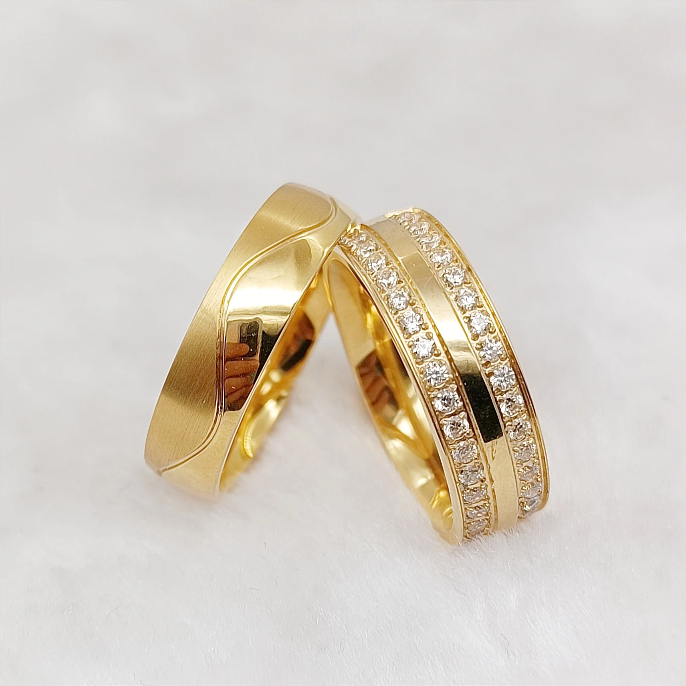 High Quality Lover's Wedding Rings set For Men and Women 18 Carat gold plated couples jewelry wholesale cz Diamond finger ring