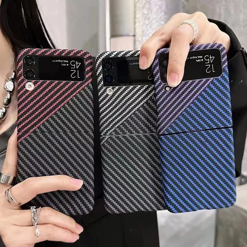 Carbon Fiber Phone Cases For Samsung Galaxy Z Flip 6 5 4 3 Case For Flip4 Flip3 Flip5 Flip6 Color Mixture Shockproof Back Cover