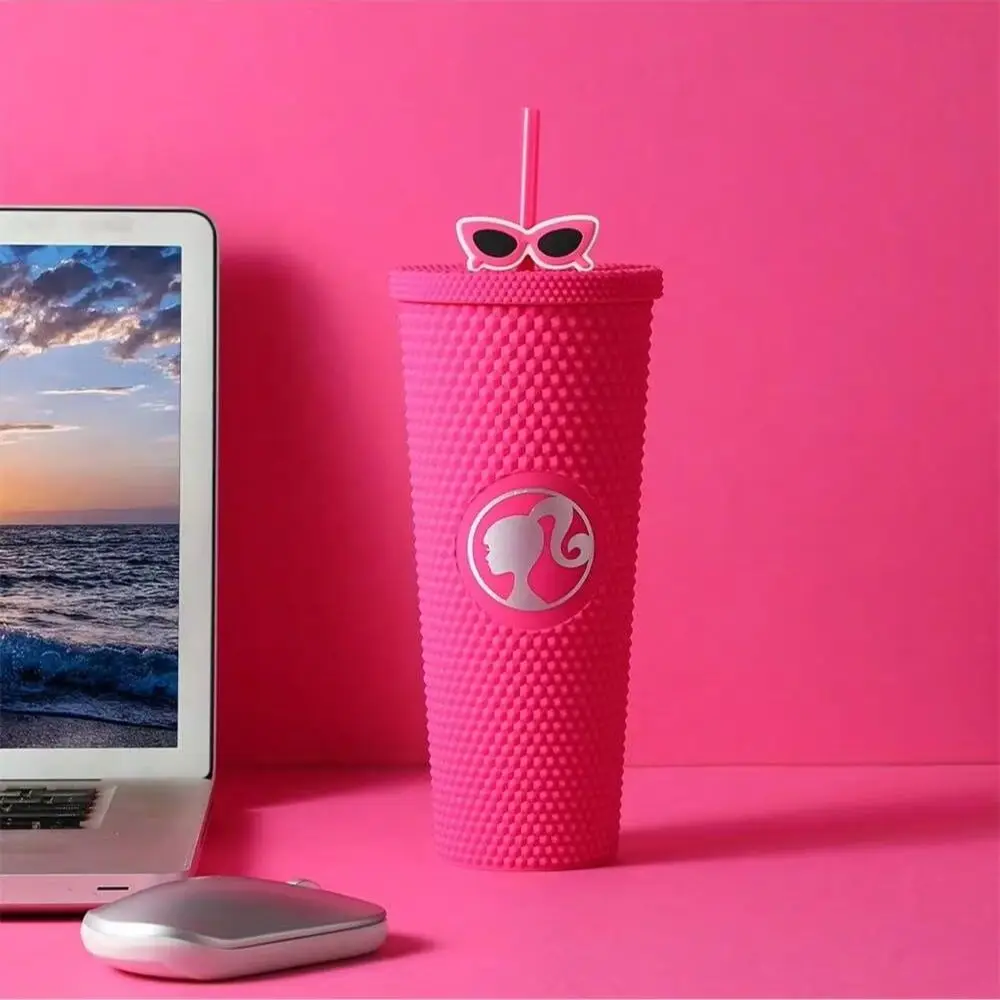 

Miniso Barbie Durian Design Straw Cup 700mL Plastic Reusable Tumbler with Lid Pink Fashion Glasses Decor Drinkware Office School