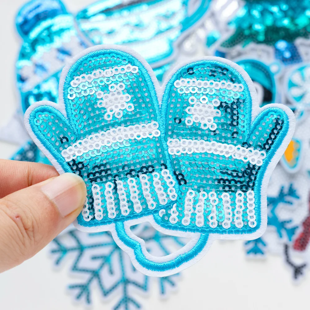 Winter Christmas Iron on Patches Snowflake Snowman Penguin Bear Embroidery Patch Set DIY Clothing Jacket Backpack Decor Applique