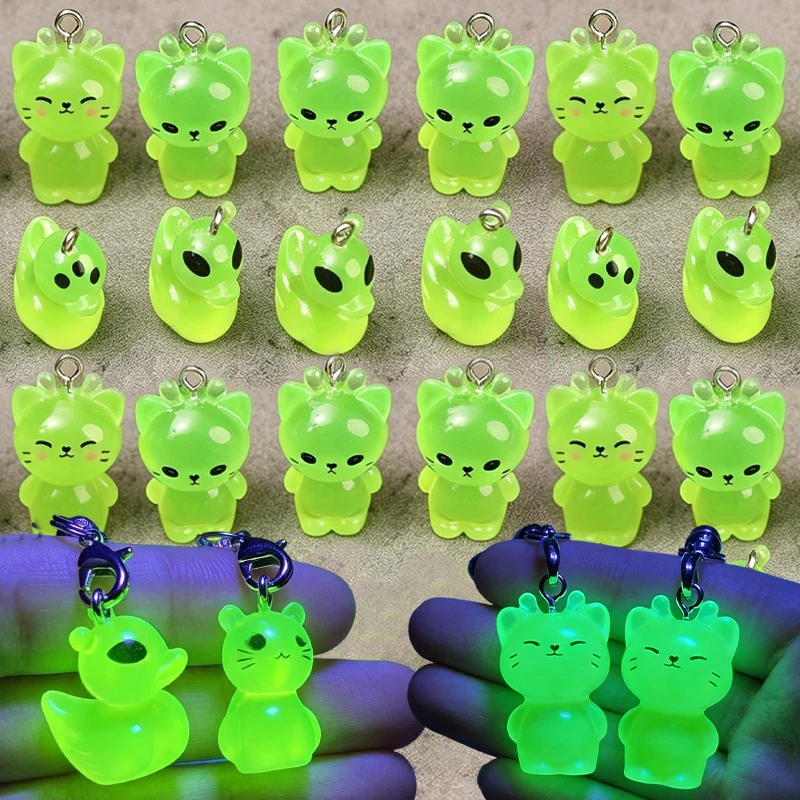 Creative Alien Cat Duck Resin Figurine Pendant DIY Desktop Decoration Item Charm Jelly Resin Luminous Green Alien Handmade Props