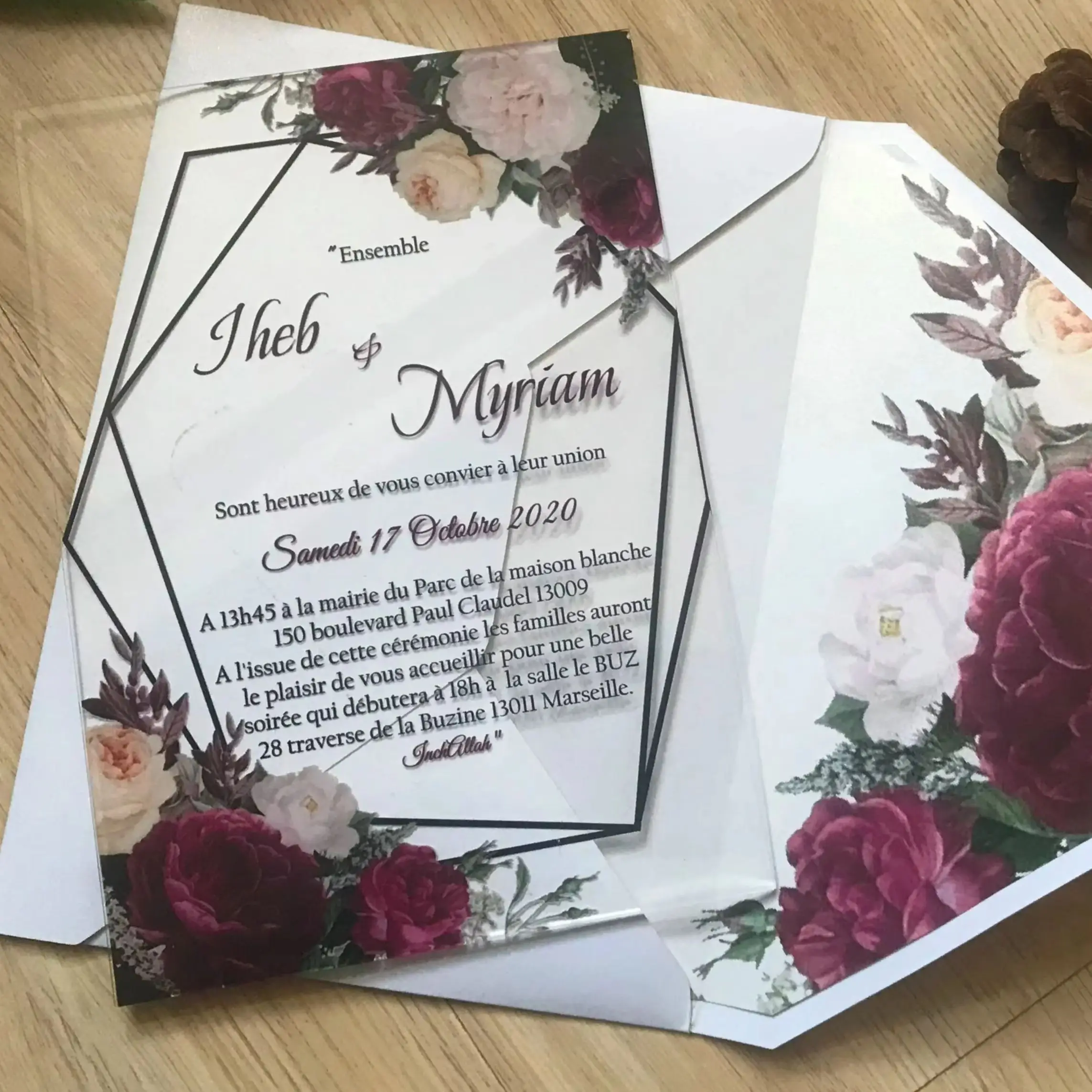 

10pcs Custom Acrylic Birthday Invites,Transparent Flower Acrylic Wedding Invitations, Flower Envelopes for Party Decoration