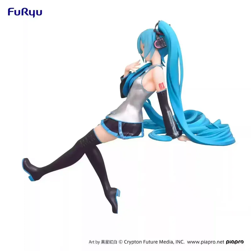 Disponibile originale FuRyu Hatsune Miku ‌ Art By Noodle Stopper Figura Ornamenti da tavolo Collezione di modelli Regali giocattolo Nuovo di zecca in scatola