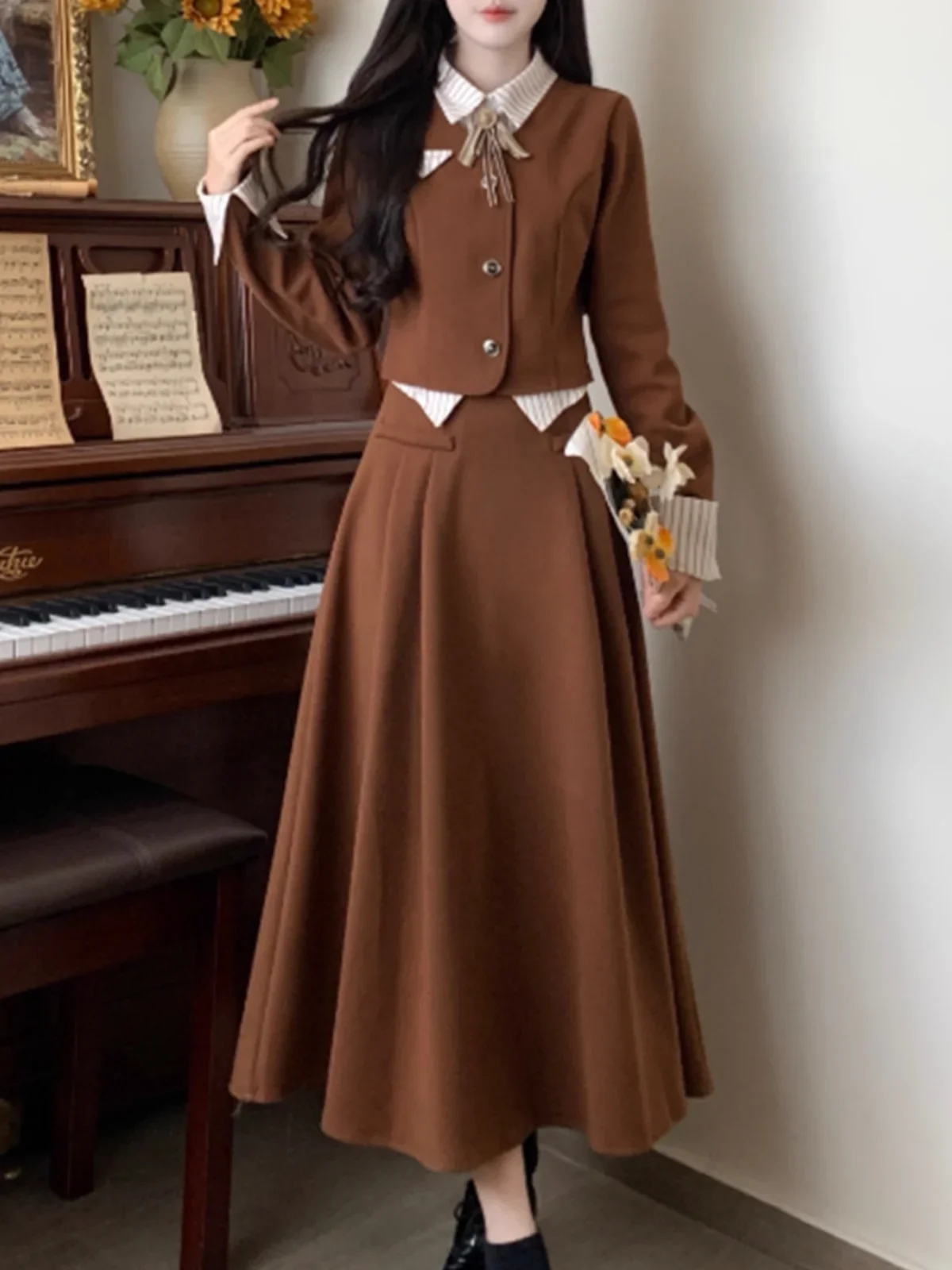 

Plus Size Elegant Top and Skirt Set, Autumn Winter Latte Americana Vintage Academic Style JK Uniform Two-piece Outfit Hot Sale