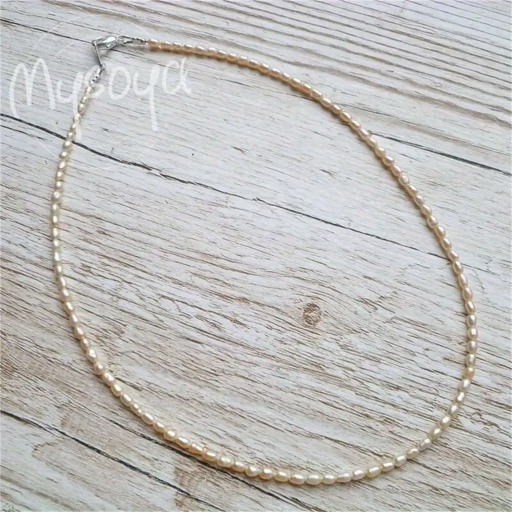 

MYSOYA Pink Rice-Shaped Freshwater Pearl Necklace 2-4mm Pearls Gift Box Gift for Her Wedding Jewelry Christmas Anniversary Gift
