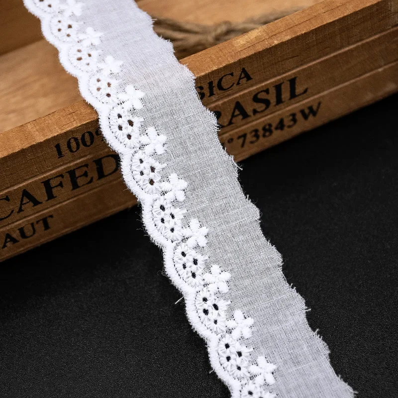 5Yards/lot 2.7cm Width 100% Cotton Cloth Embroidery White Beige Lace Trim DIY Lace Fabric