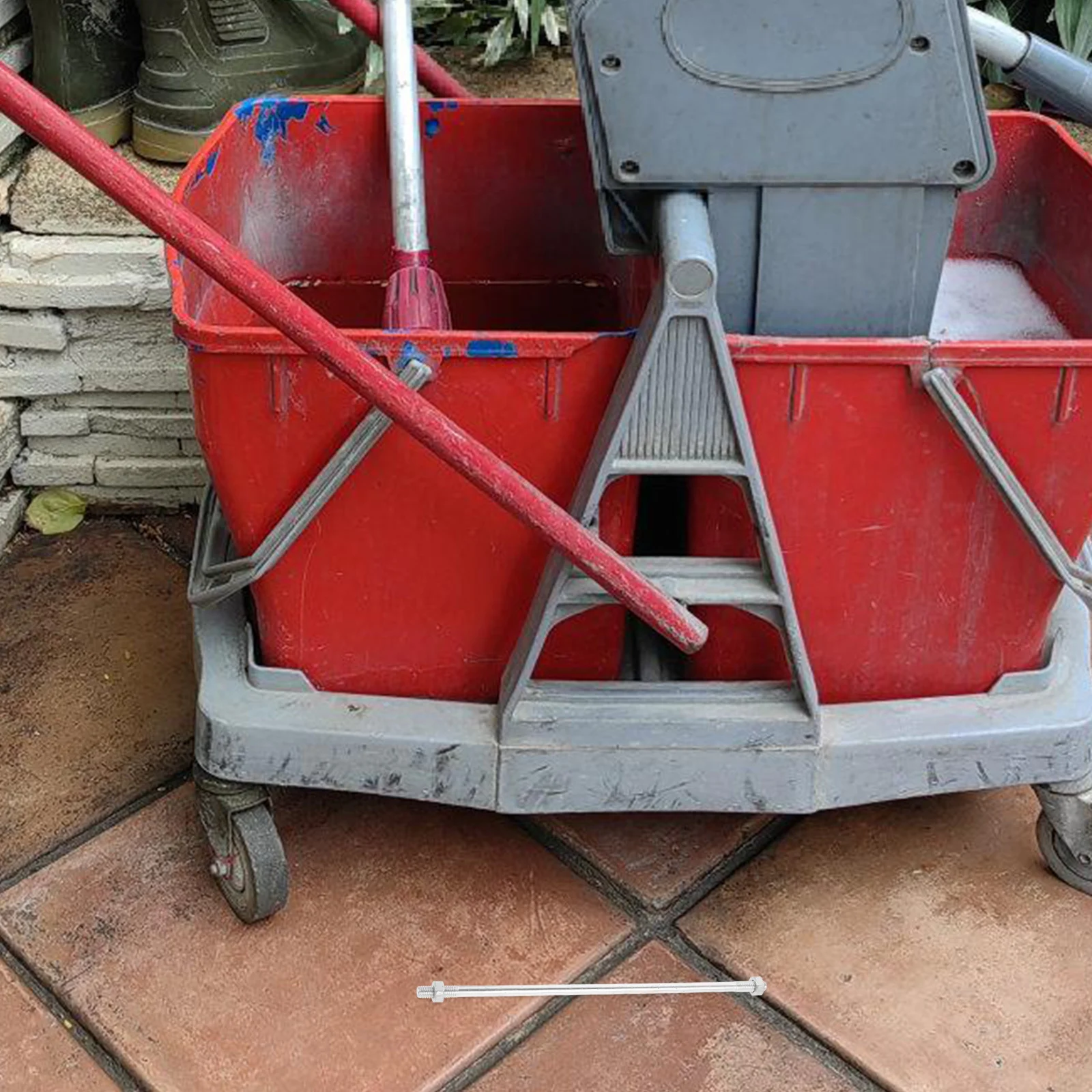 

Commercial Mop Bucket Pole Accessory Durable Operation Metal Mop Drain Basket Pole Cleaning Supply Tool