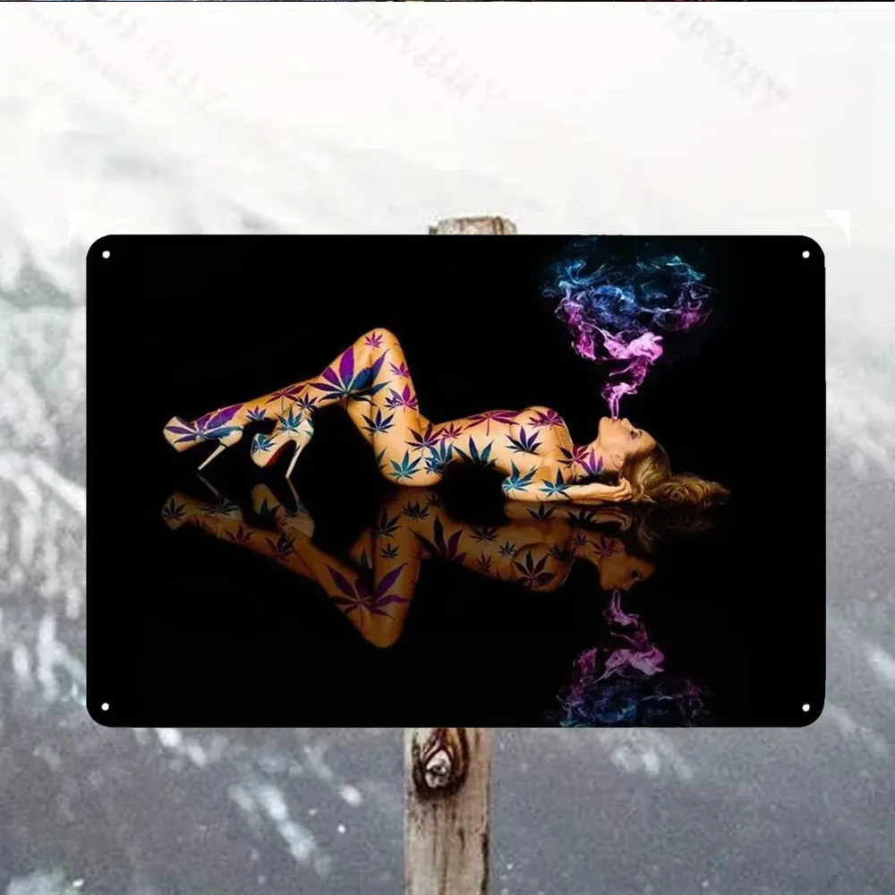 

Vintage Tin Plate Painting，Внимание: девушка снова пьёт, опасность! Интересный декор для металлической планки, который мы делае