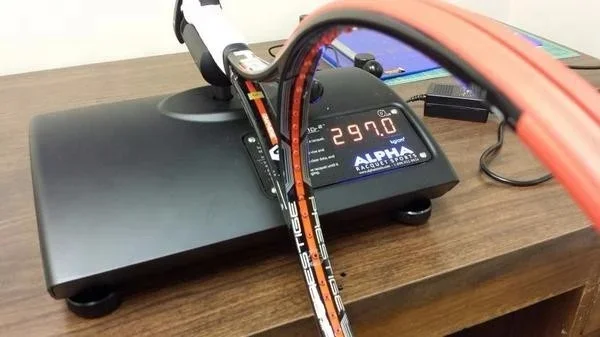 Máquina de balanço Accuswing 2 para badminton, squash e raquete de tênis