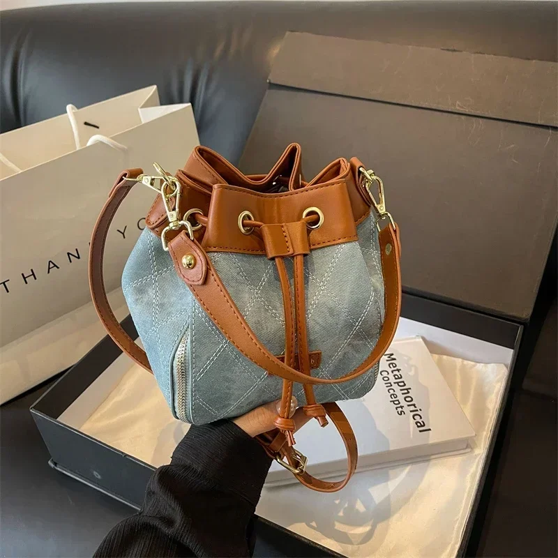 Fashion Versatile Bucket PU Shoulder and Crossbody Bags High Quality Sense of Luxury Color Matching Handbags for Women 2024 New