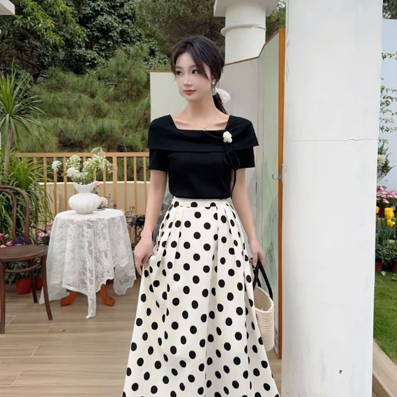 

Chic Vintage Hong Kong Inspired Women Summer New Polka Dot Half Skirt Square Collar Top Two Piece Dress Set
