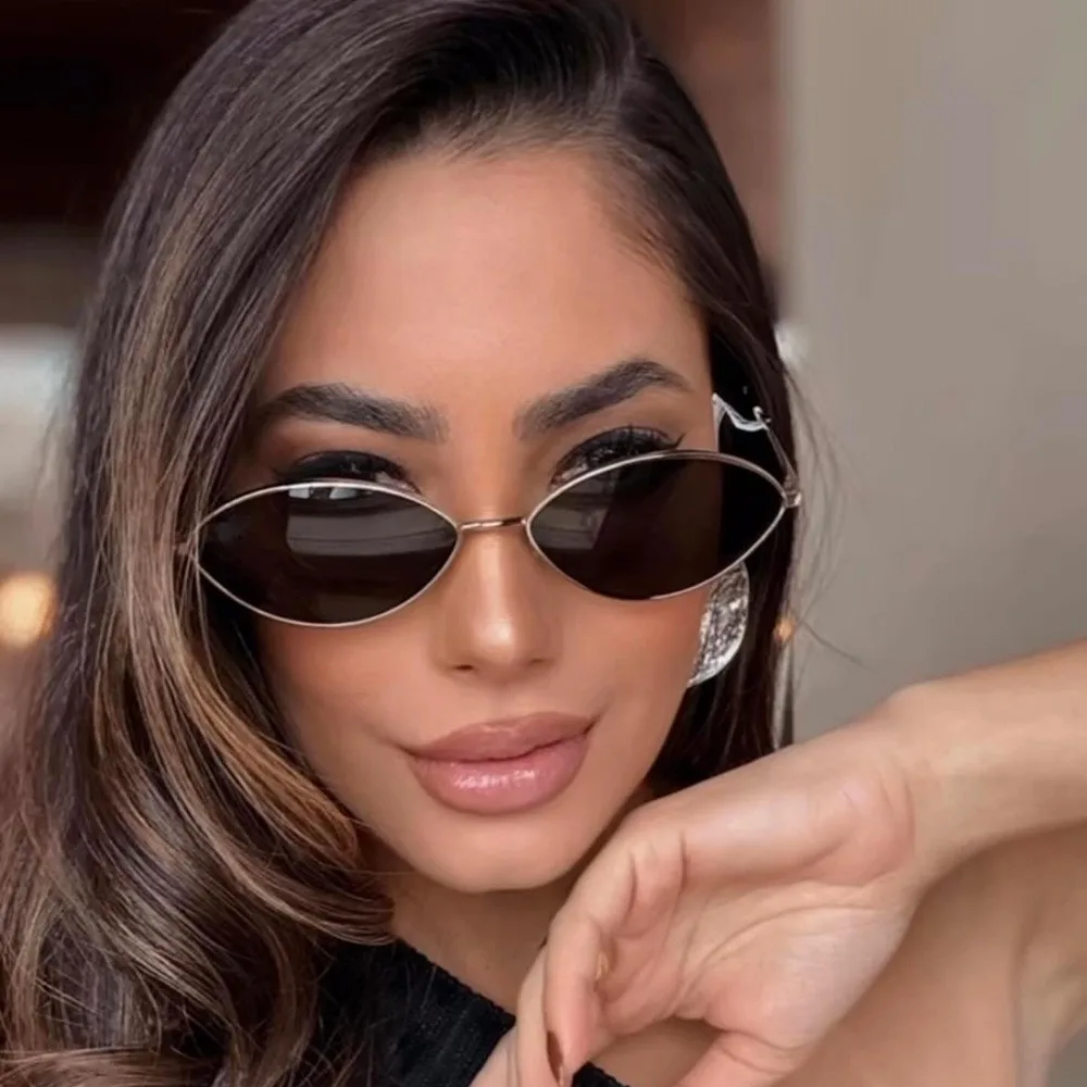 2026 New Retro Small Oval Metal Sunglasses Steampunk Ocean Lens Cat Eye Unisex UV400 Street Shades