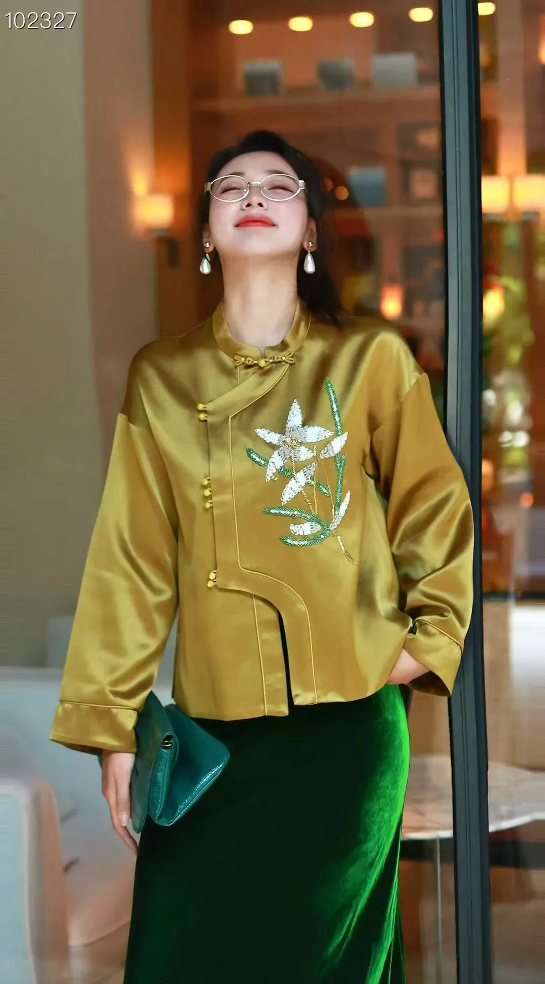 Autumn New O-Neck Double Row Buckle Acetate Fabric Beading Embroidery Narcissus Flower Exquisite And Elegant Women's Jacket S-XL