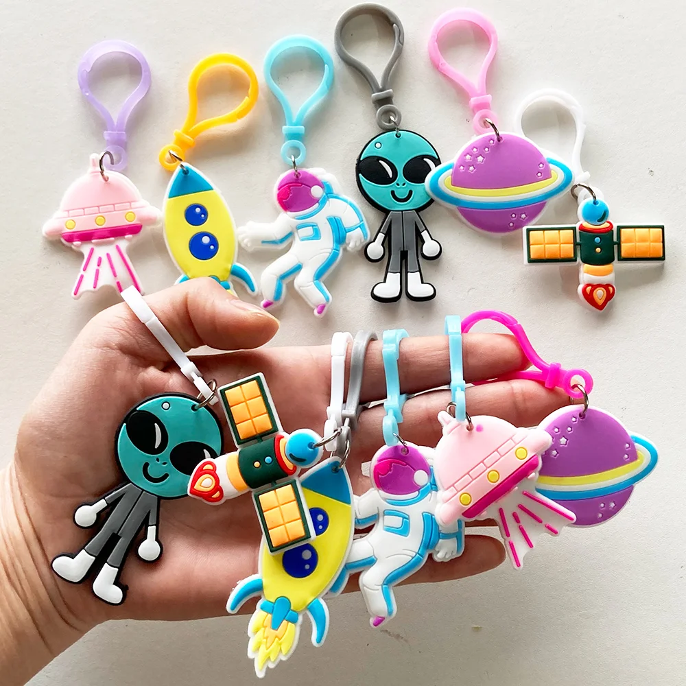 12Pcs Outer Space Galaxy Theme Keychain Rocket Alien Planet Design Kids Classroom Prizes Birthday Party Decoration Supplies Gift