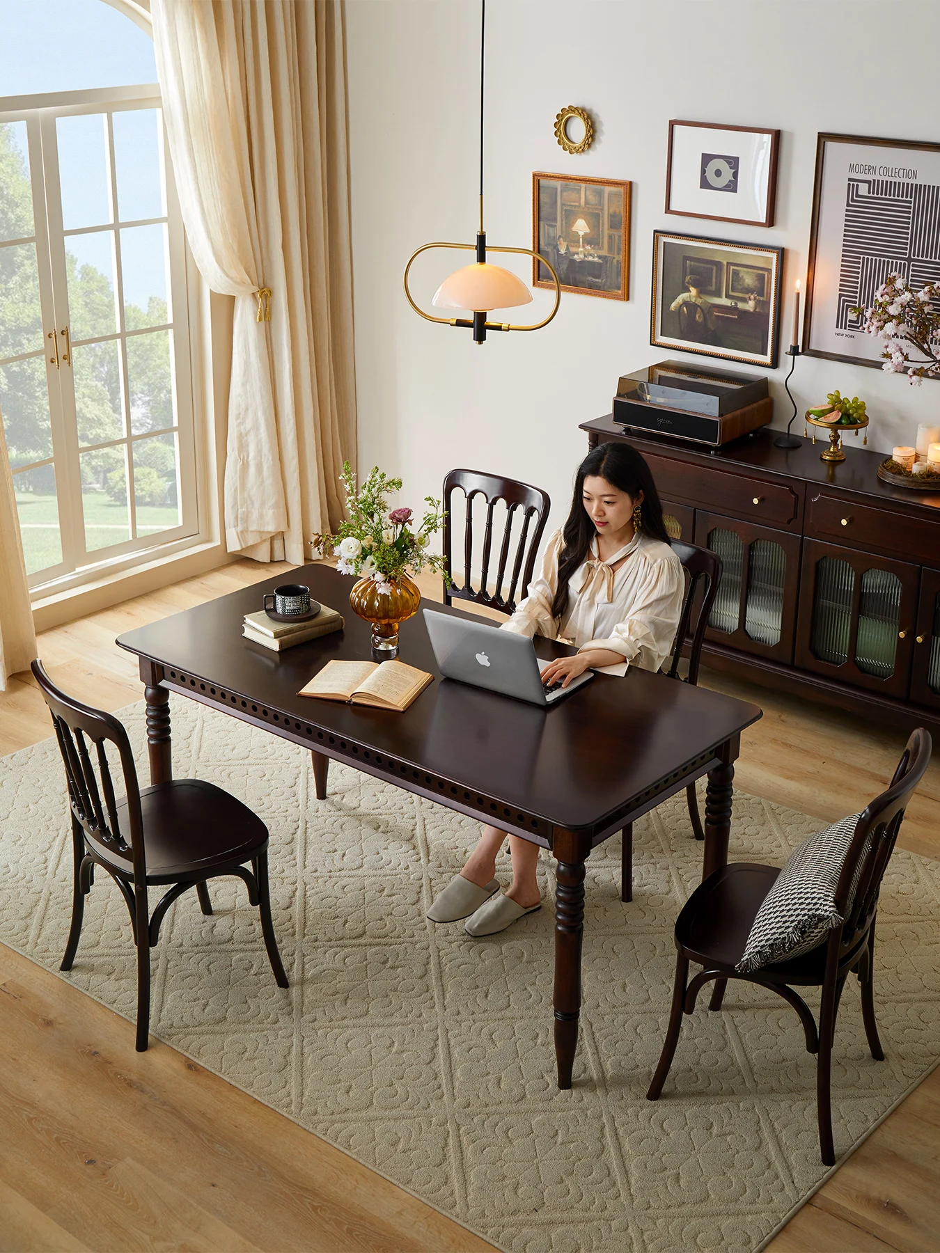 American Simple Modern Solid Wood Furniture Dining Tables and Chairs Set French Retro Furniture Small Apartment Table Home
