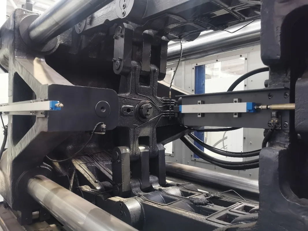 Fully Automatic Plastic Injection Molding Machine for Optical Glasses Frame Production Commercial Equipment Custom
