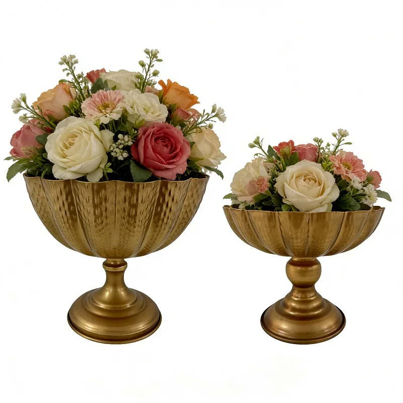 

Yjq American retro copper high-foot flower pot wrought iron flower arrangement home living room desktop ornament