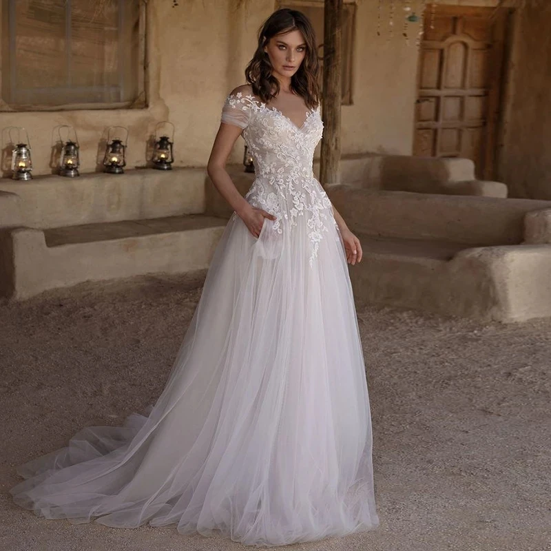 Robe trapèze longue en tulle avec appliques en dentelle pour femmes, robes de mariée élégantes, col en V, mancherons, robe de plage, quelle que soit la mode