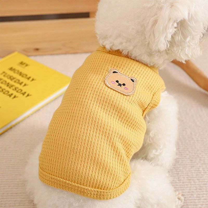 Dog Vest Pet Cat Clothing Four Colors Of Polyester Fabric Breathable Sweat Resistant Easy To Clean Fun Viewing