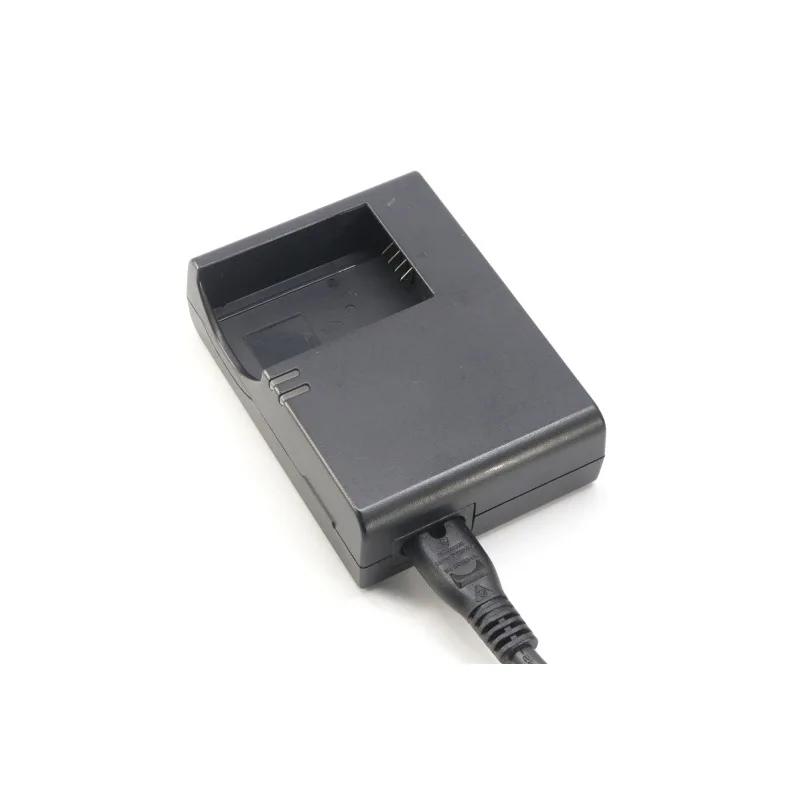 LC-E17 Charger For Canon EOS 200D M3 M5 M6 750D 760D T6i T6s 800D 77D Kiss X8i Camera LPE17 LP-E17 Battery Charger