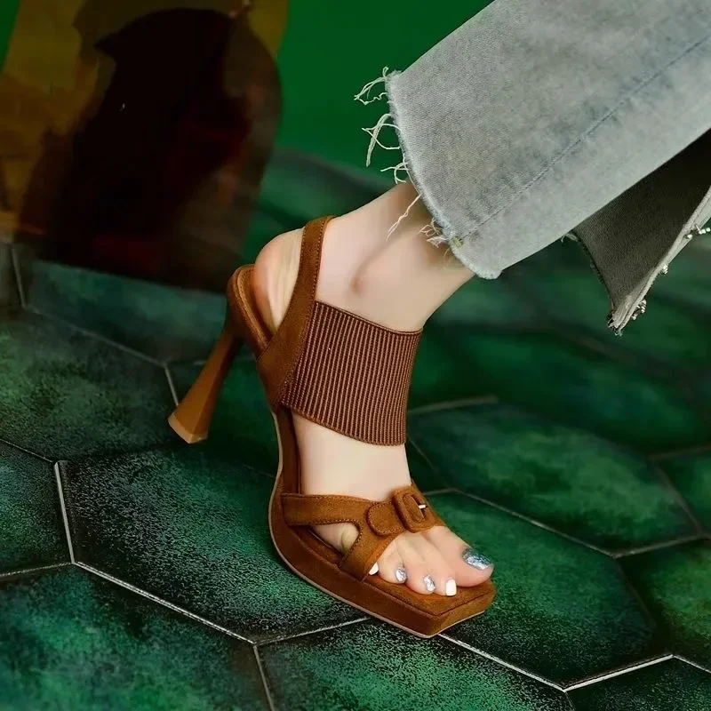 

2024 New European and American Fashion Women's Shoes Comfortable Super High Heels Slim Black Slim Heel Fish Mouth Sandals