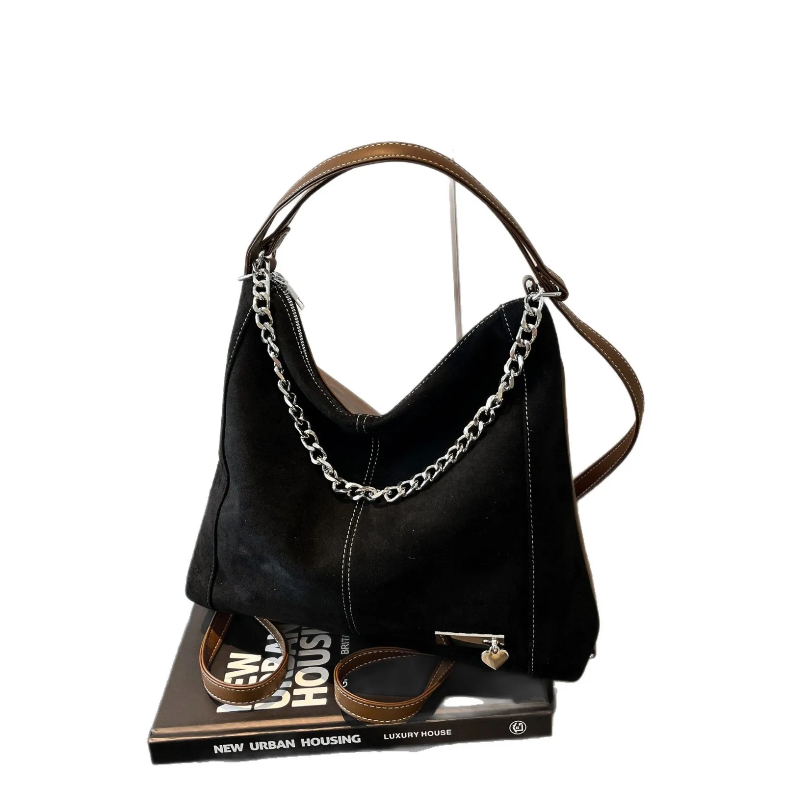 Sac fourre-tout Chic 2025 pour femmes, bandoulière élégante à poignée supérieure, sac à la mode avec pochette pour ordinateur portable pour les déplacements quotidiens et l'université ​