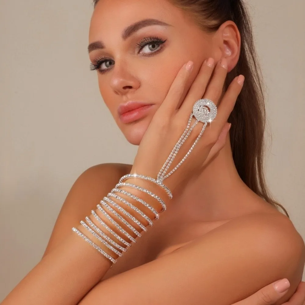 Gleaming Rhinestone Ring Bracelets Flexible Fit Rows Design Harness Bracelets Shining Comfy Wear Glitter Cuffs Catwalk Shows