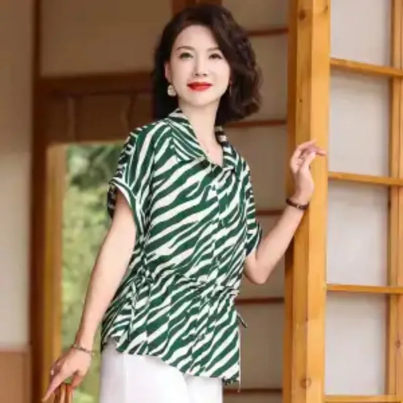 Camisa a rayas de cebra para mujer de mediana edad, blusa informal holgada con cordón en la cintura y manga corta de verano