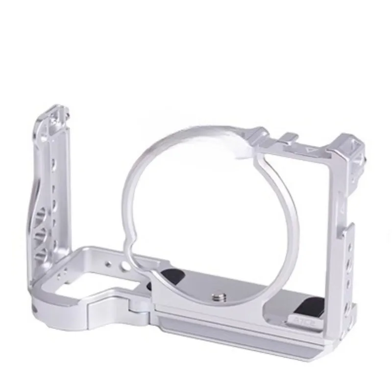 

Клетка подходит для защитной рамки Canon EOS R8 RP с винтовыми отверстиями 1/4, кронштейн для холодной башмака