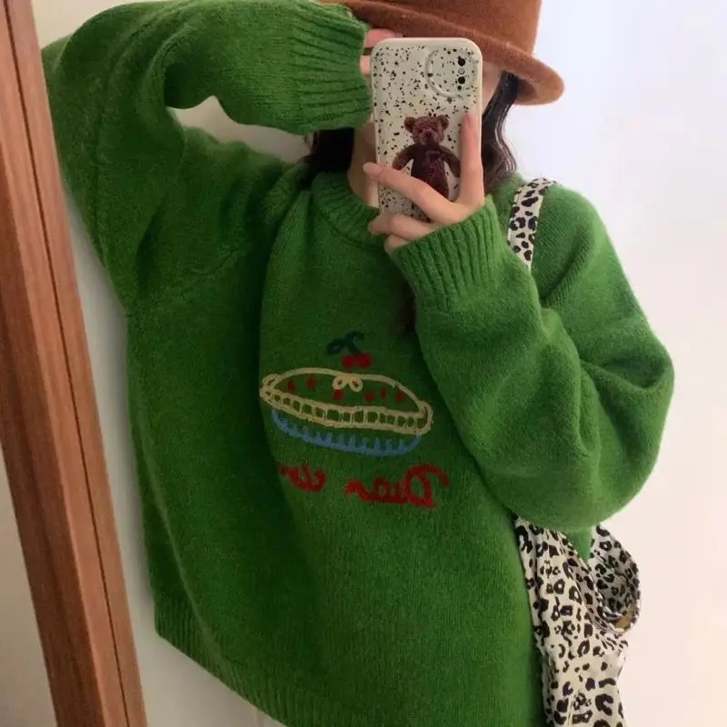 

2023 Autumn/Winter New Korean Round Neck Age Reducing Fruit Cake Jacquard Sweater Women Lazy Thick Soft Glutinous Knitwear