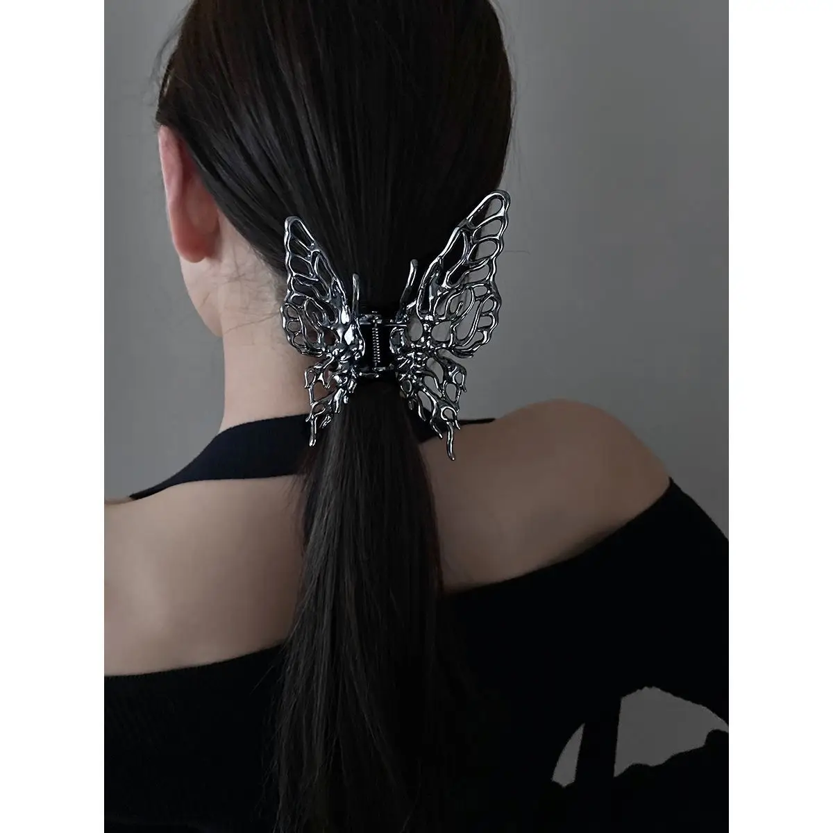 New Metal Hollow Butterfly Hair Claw Crab Bright Silver Cross Geometric Hair Clip Fashion Party Women Girls Liquid Alloy Hairpin