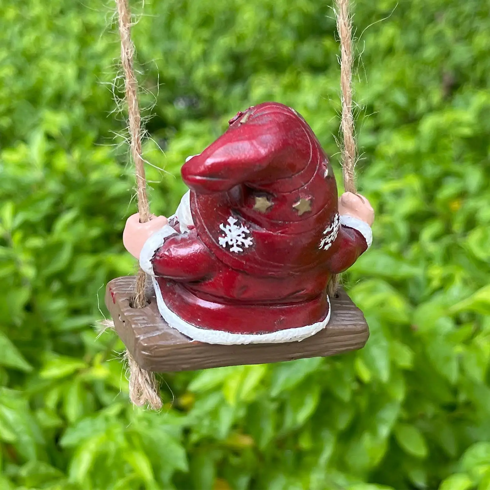 

Gnome Figurine Christmas Gnome On Swing Statue For Yard Resin Decorative Figurine Ornament For Indoor Outdoor Yard Lawn Garden