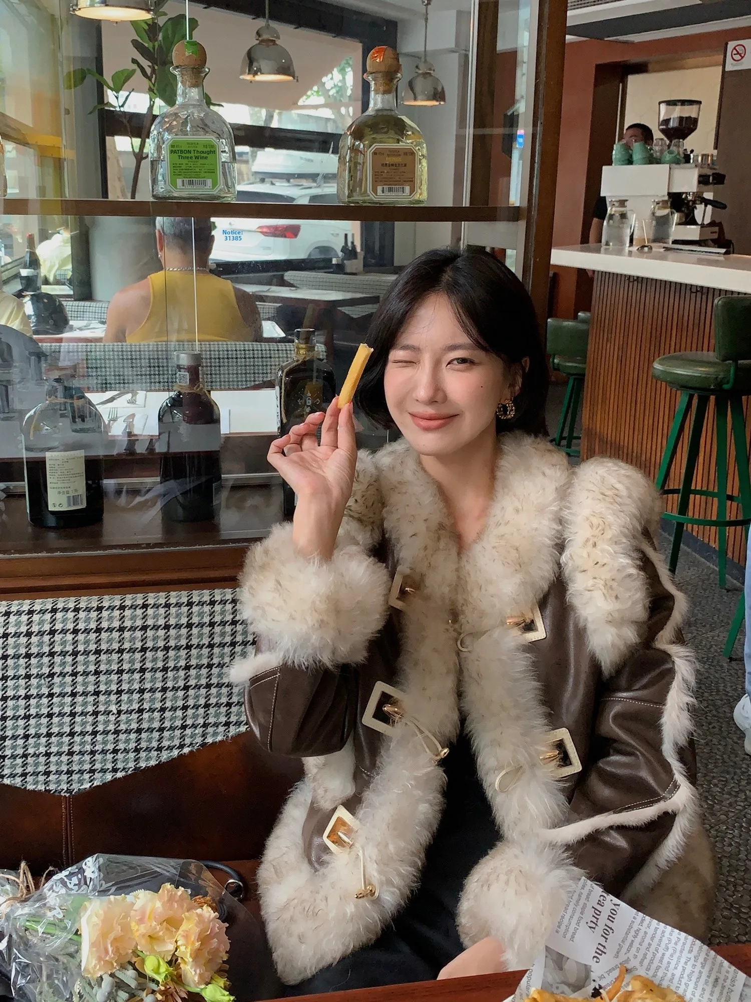 Mhome Princ 2025 Cappotto in pelle di pelliccia sintetica delle nuove donne Calore Cappotto di lana in pura pelle intera di colore per uso quotidiano all'aperto Par