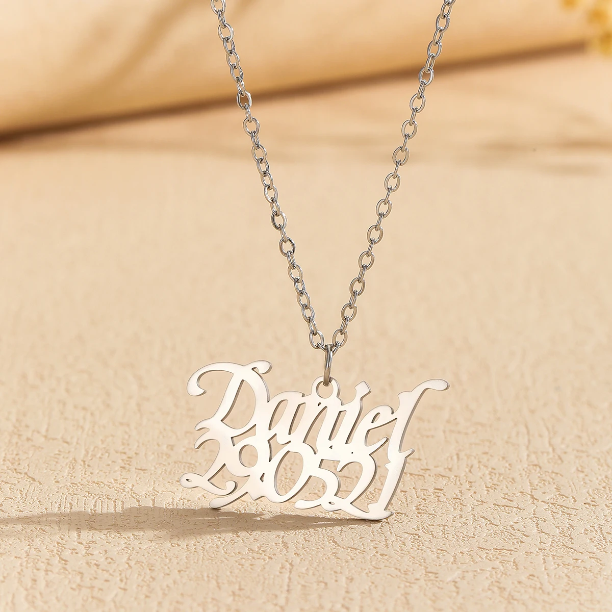 

Custom Name Necklace Fashion Customized Stainless Steel Necklaces Names Chain For Women Birthday Gift Jewelry Silver Pendant