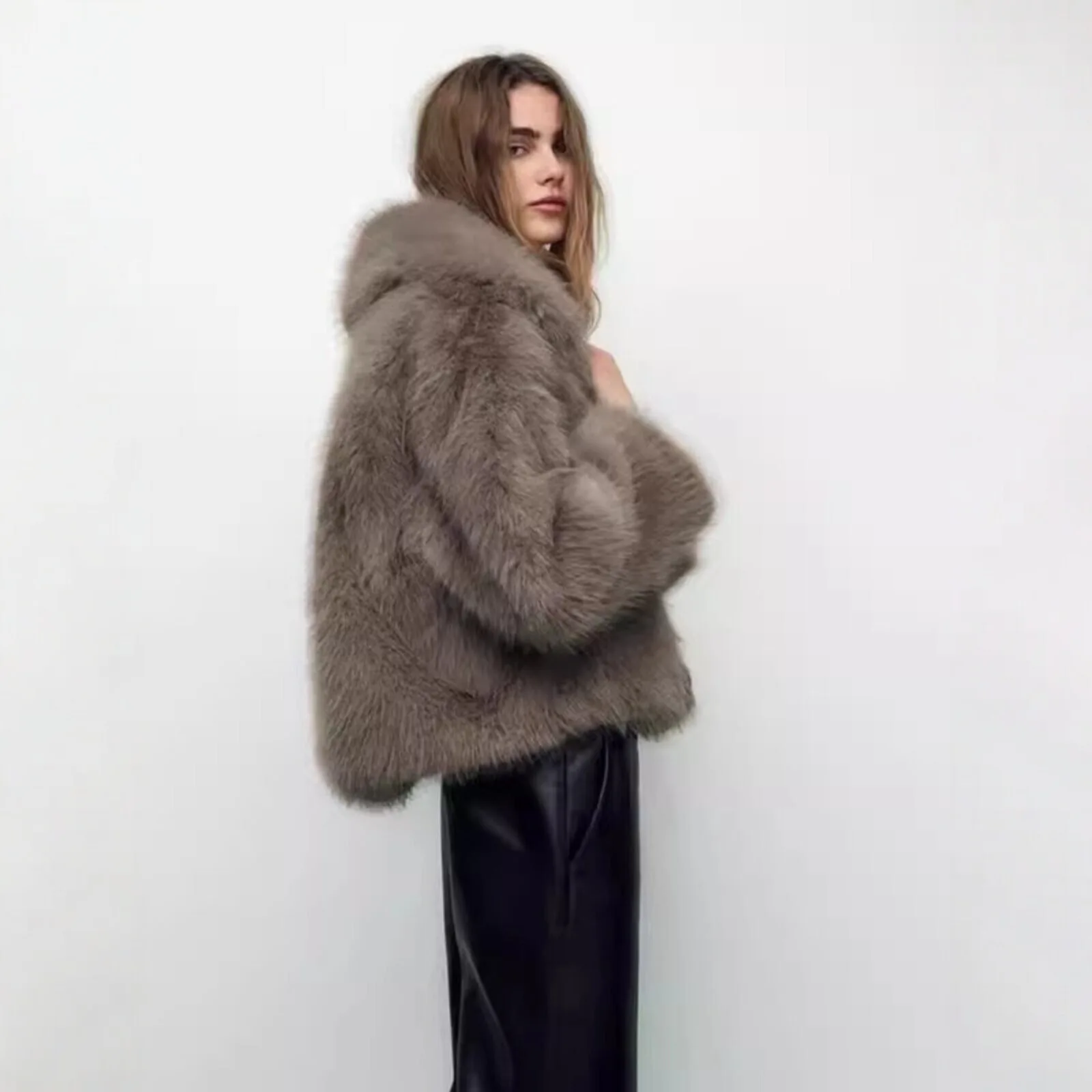 Women's False Fur Coat With Large Lapel. And Belt Buckle, Biker Style Plush Coat, Thickened And Loose Fit For Autumn. And Winter