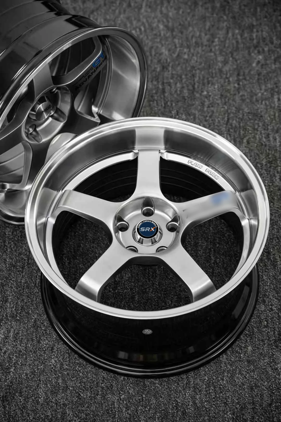 Custom Wheel Lip 15 16 17 18 Inch Aluminum Alloy Passenger Car Hub PCD 5*100 5*114.3