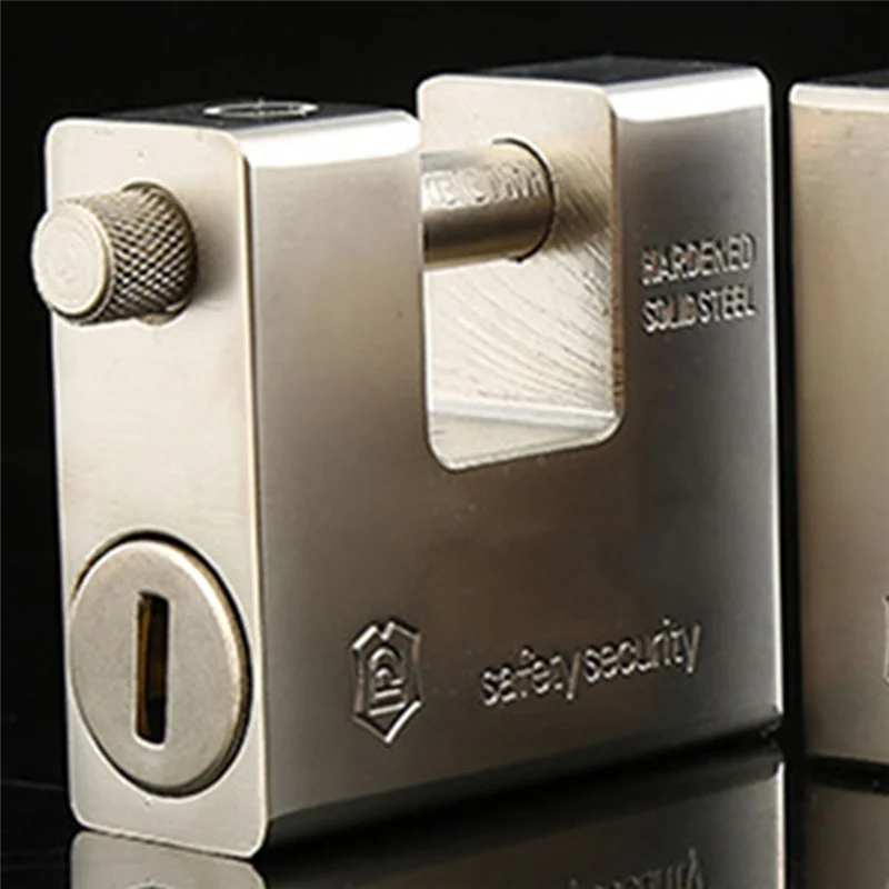 Heavy Duty Armoured Padlock Security Lock Container Warehouse 4 Keys 94MMAB13