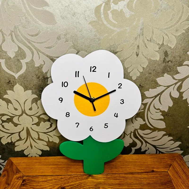 

Small daisy Internet celebrity flower ins wall clock, cartoon silent living room clock cute clock gift