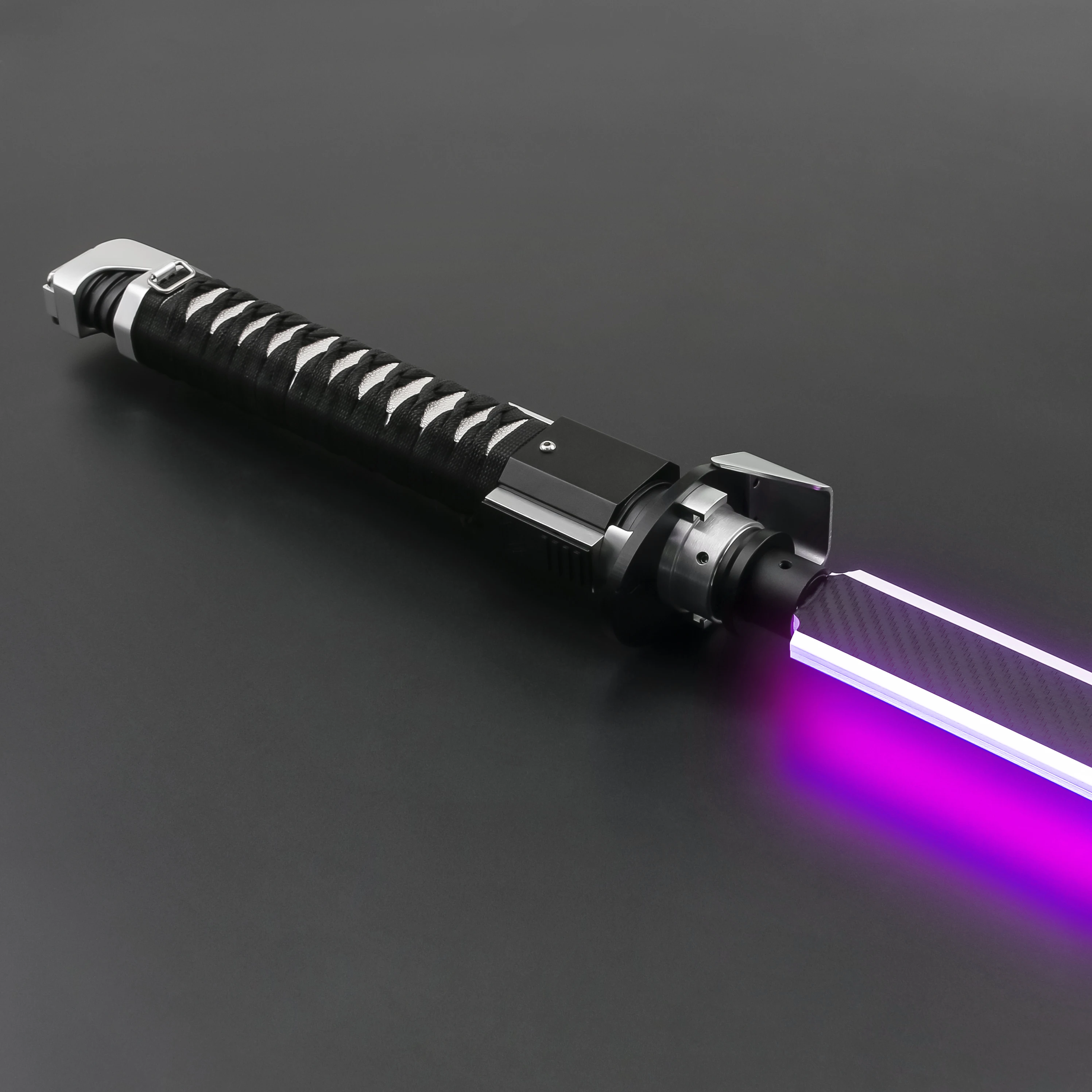 TXQSABER Replica Lightsaber Ronin Heavy Dueling Light Sword Matal Handle Smooth Swing Blaster FOC Lasersword Toys for Adult