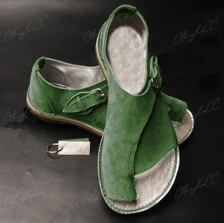 Medieval feminino masculino moda estilo britânico gótico retro sapatos de couro do plutônio cavaleiro ao ar livre chinelo plano sandálias festa carnaval