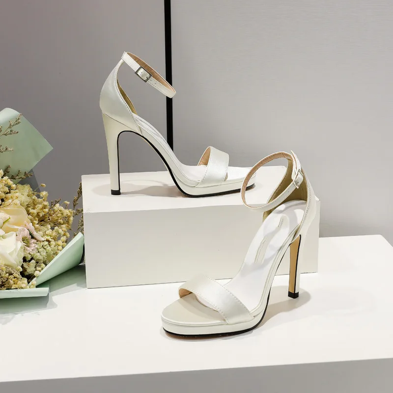 One-word Buckle High Heels Sandals Fashion Waterproof Table Women's Shoes Versatile Temperament Large Size Women's Sandals