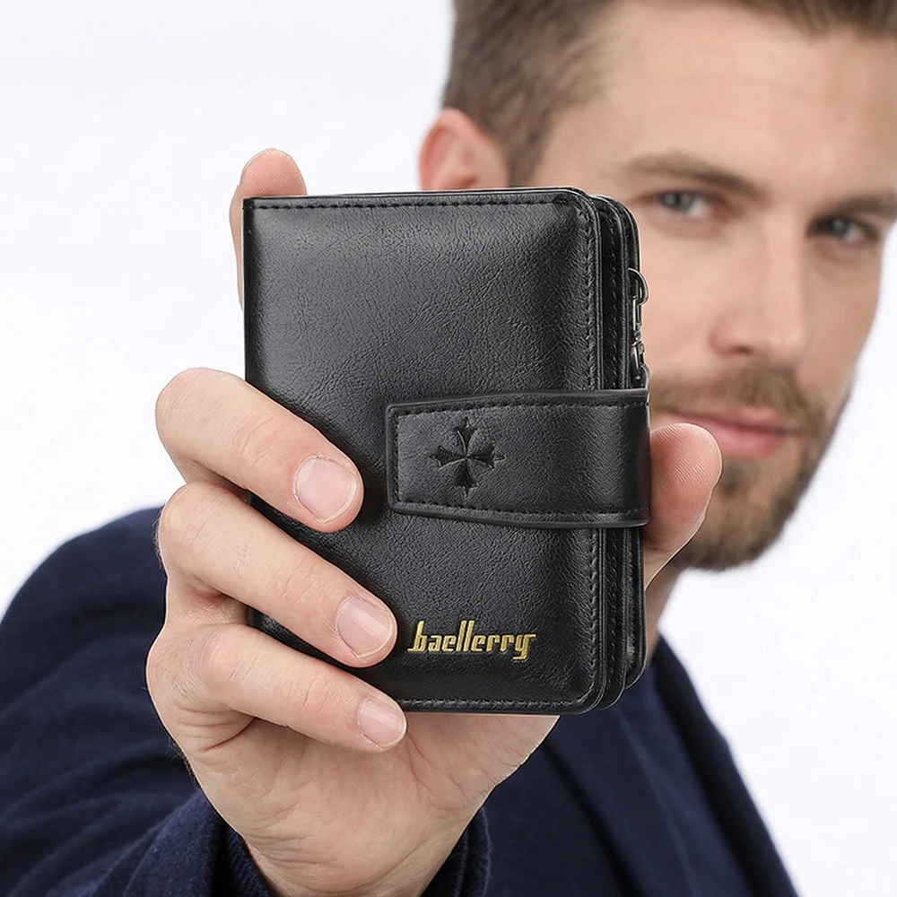 Trendy Buckle Men's Wallet, Short Wallet in a Simple Street Style, Fashionable Men's Accessory with Multiple Card Slots, Multifunctional Large-Capacity Men's Short Wallet