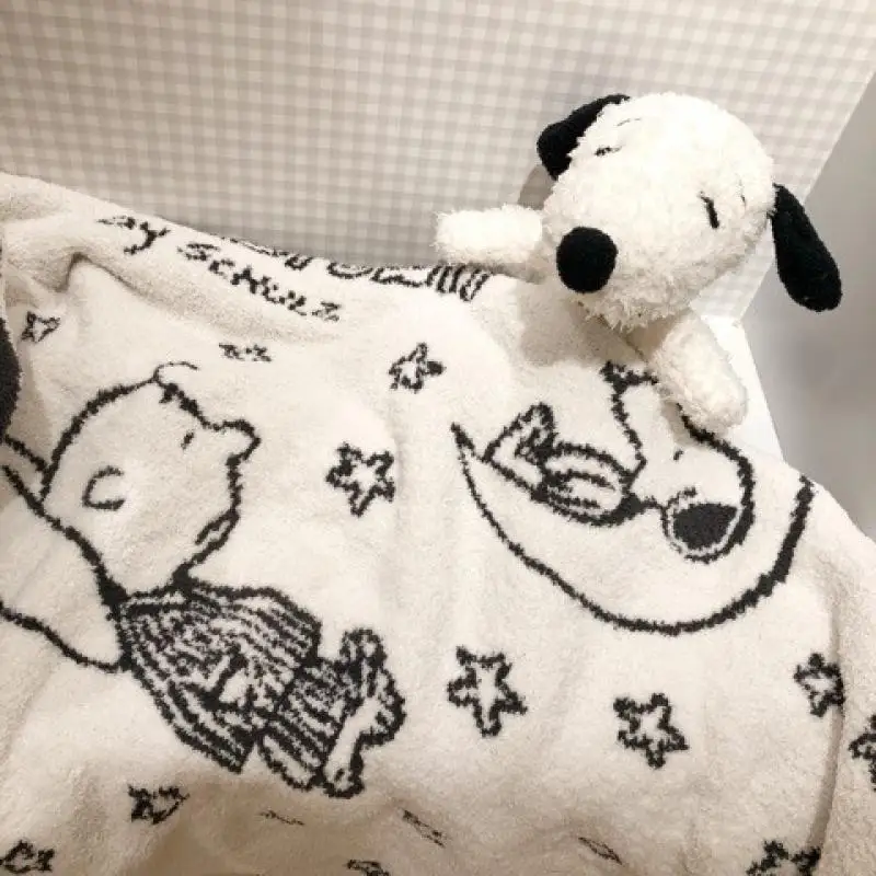 Anime Cartoon Snoopy Nap Blanket Fashion New Children\'s Blanket Summer Office Bedroom Nap Air Conditioning Blanket Sofa Blanket