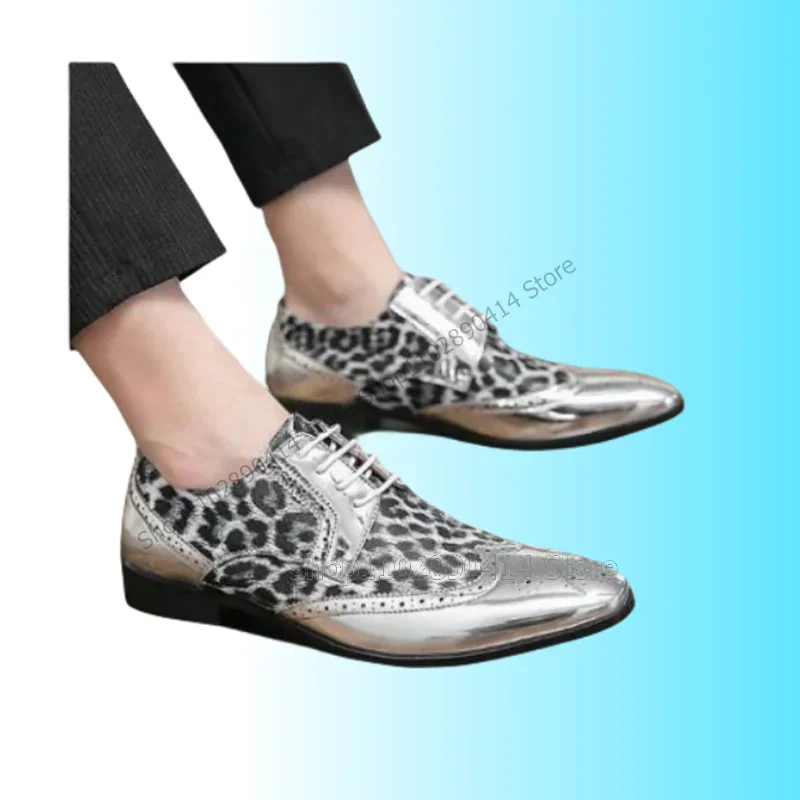 Scarpe da uomo con cinturino con design intagliato con stampa leopardata argento Scarpe da uomo con lacci alla moda Scarpe casual da uomo da ufficio fatte a mano di lusso