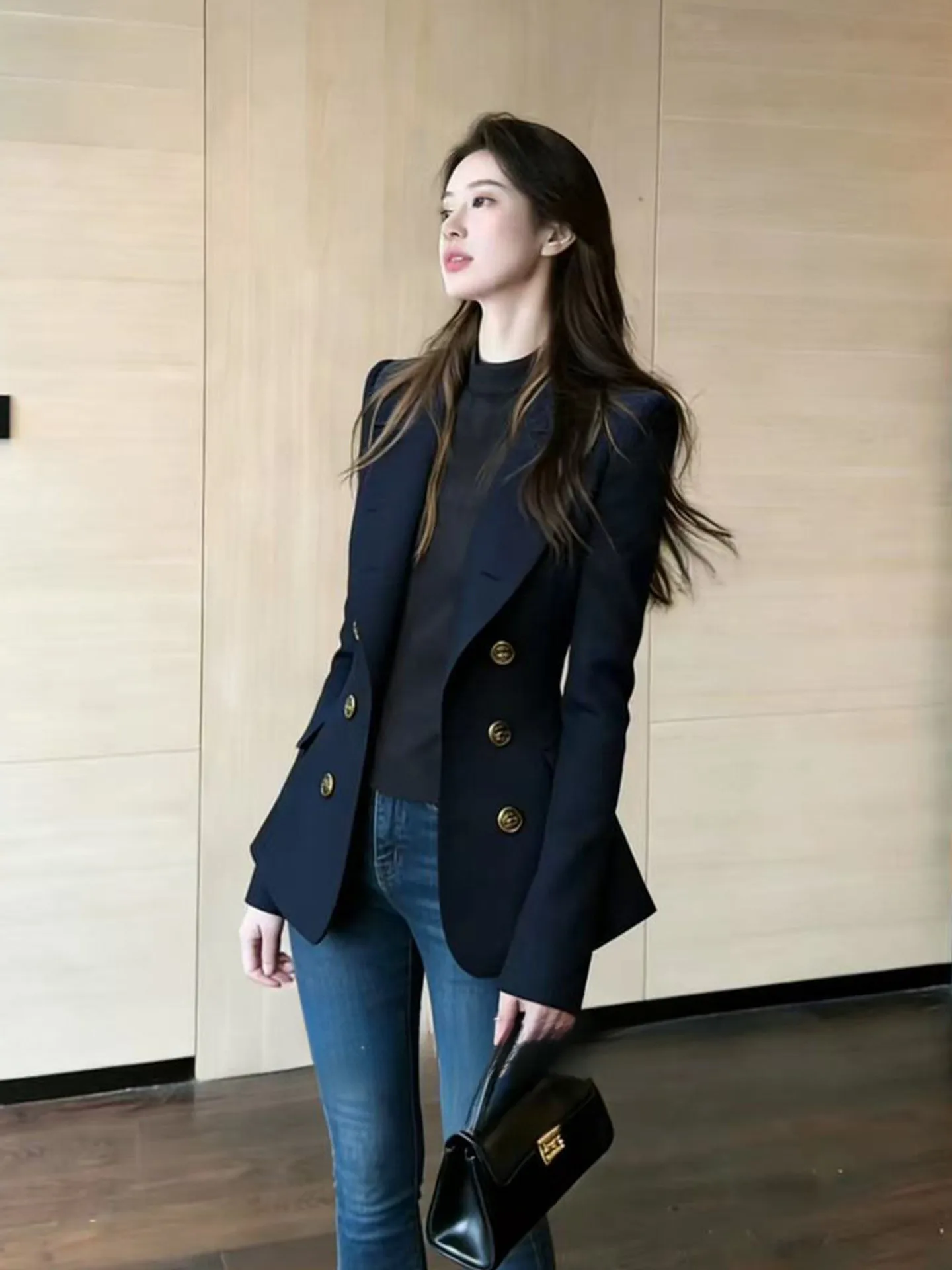 Elegant Dark Blue Double-Breasted Suiting Jacket Commute Style Women's Fashion Spring New Arrival Breathable Long Sleeve Coat