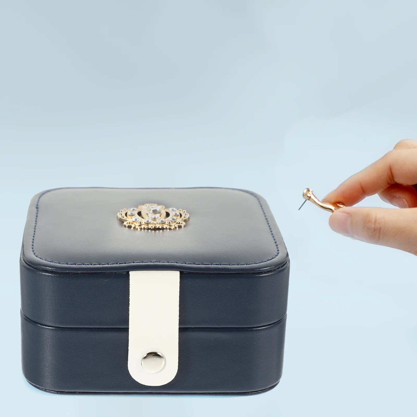 

Jewelry Box Small Trinket Container For Earrings Rings Necklaces Storage Portable Organizer Case Travel Desktop Decorative