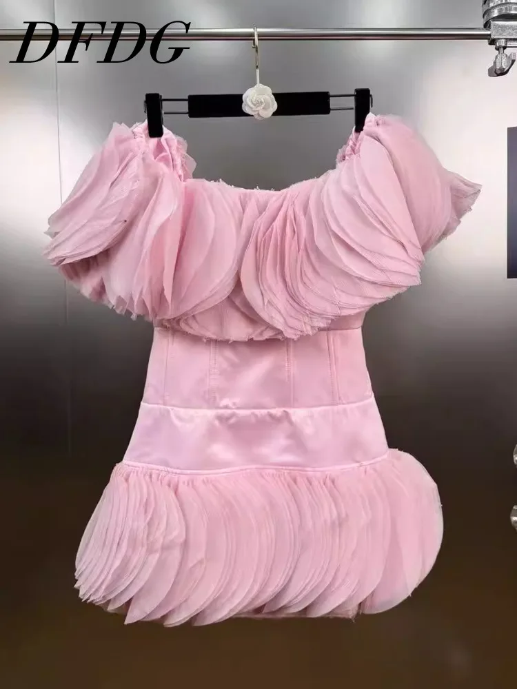 Vestido Mini Rosa com Camadas e Renda Sem Alças para Mulheres, Moda Feminina Tendência 2026