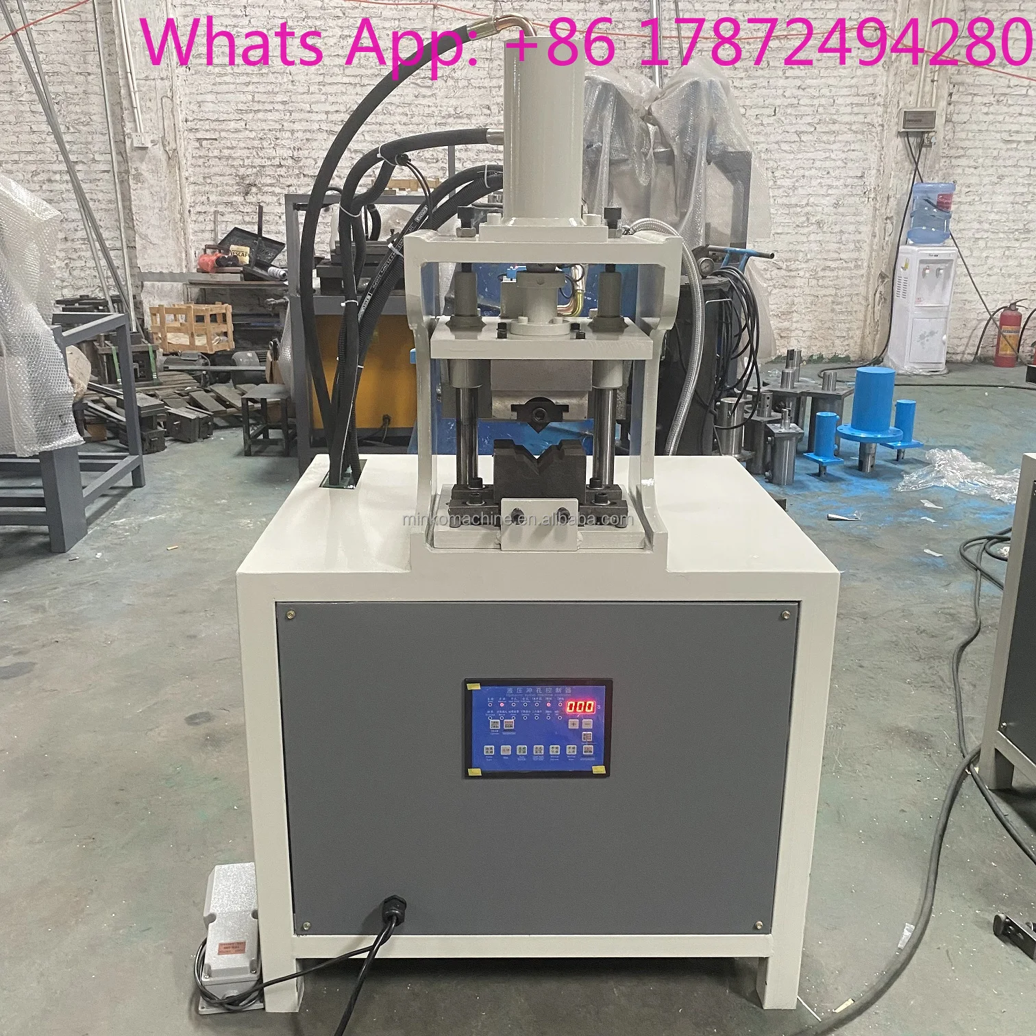 Automatic Iron Stainless Steel Tube Corner Hydraulic Pipe Notching Punching Round Pipe Angle Cutting Machine for Tents