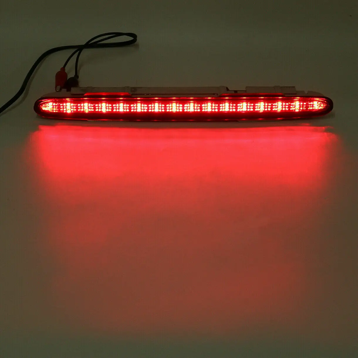 Rear Roof 3rd High‑Mount Brake Stop Light For Mercedes‑Benz SL‑Class R230 2001‑2012 SL500 SL63 OE A2308200056