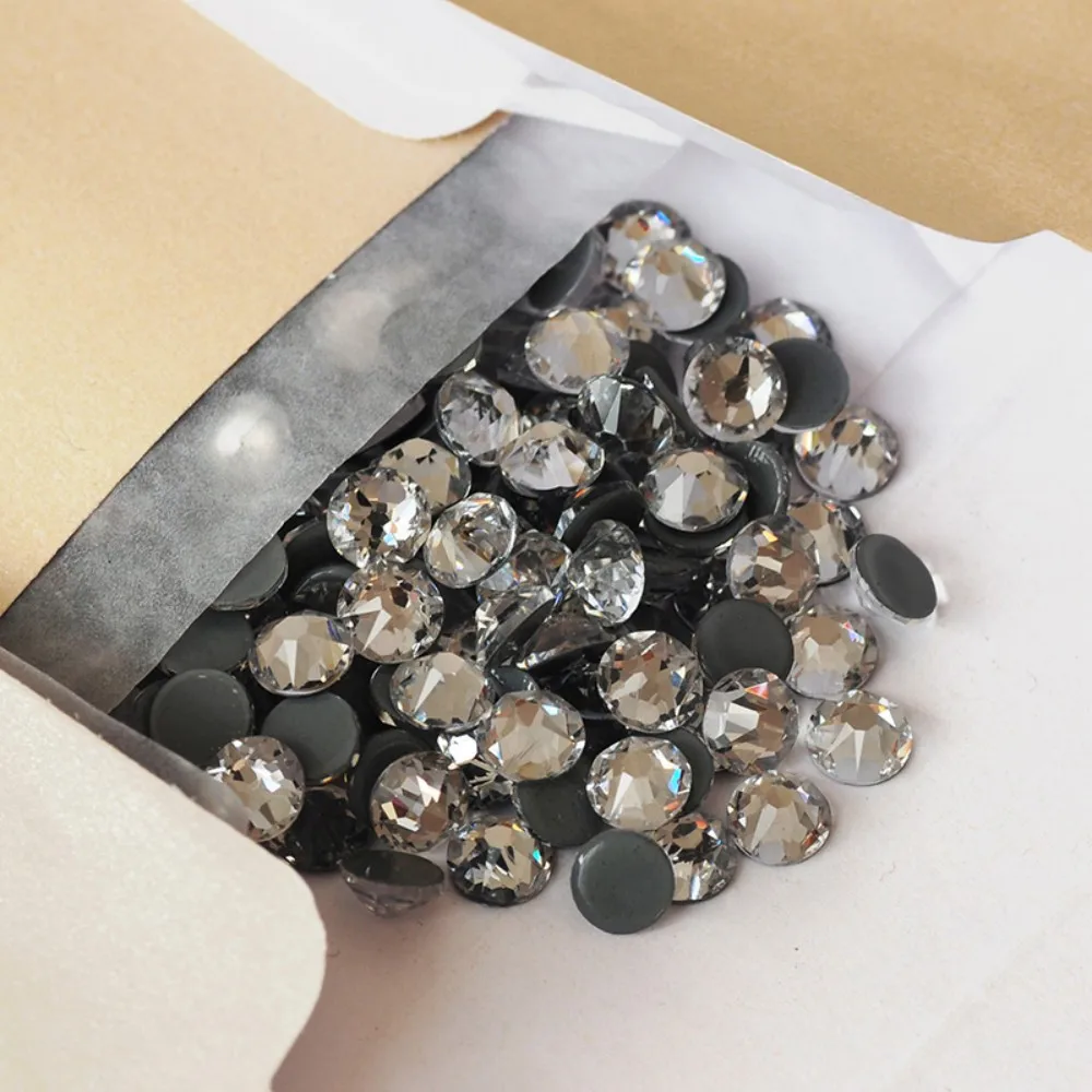 Pubrilex 2088HF Crystal AB/Clear Hotfix Flatback Strasssteine, brillanter Kleber auf Strass für Hochzeitskleider und Kleidungsdekoration. – Detail 9